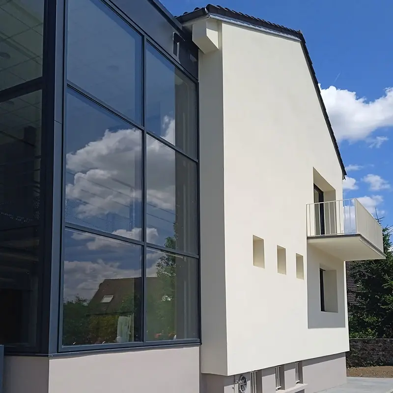 Vue sur la façade - en cours