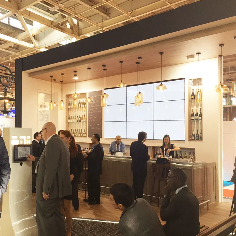 2016-P-Vue du stand 2